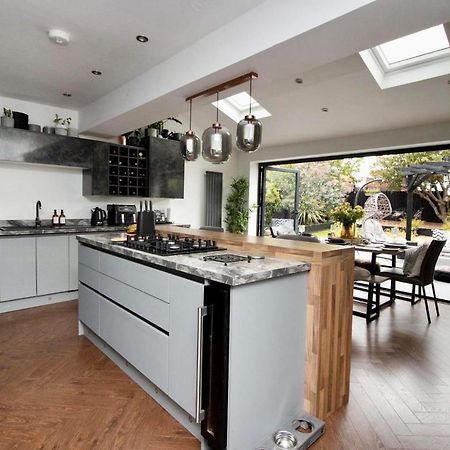The Longsands Home- Coastal Retreat With Hot Tub Cullercoats Bagian luar foto