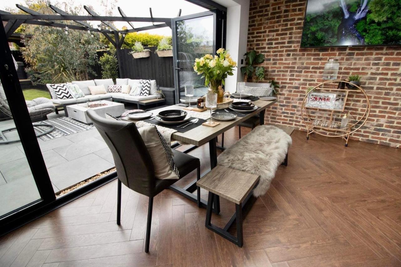The Longsands Home- Coastal Retreat With Hot Tub Cullercoats Bagian luar foto