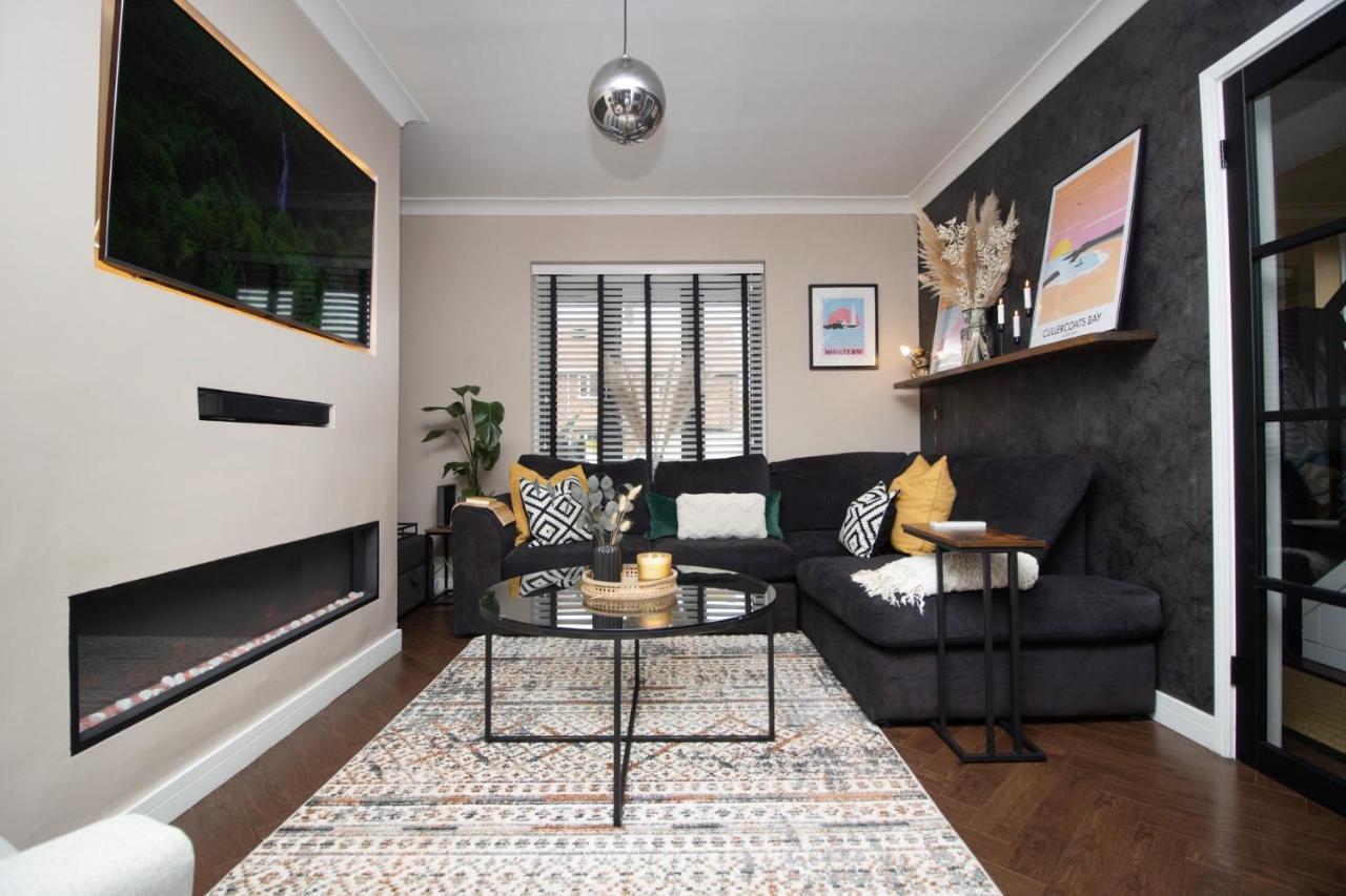 The Longsands Home- Coastal Retreat With Hot Tub Cullercoats Bagian luar foto